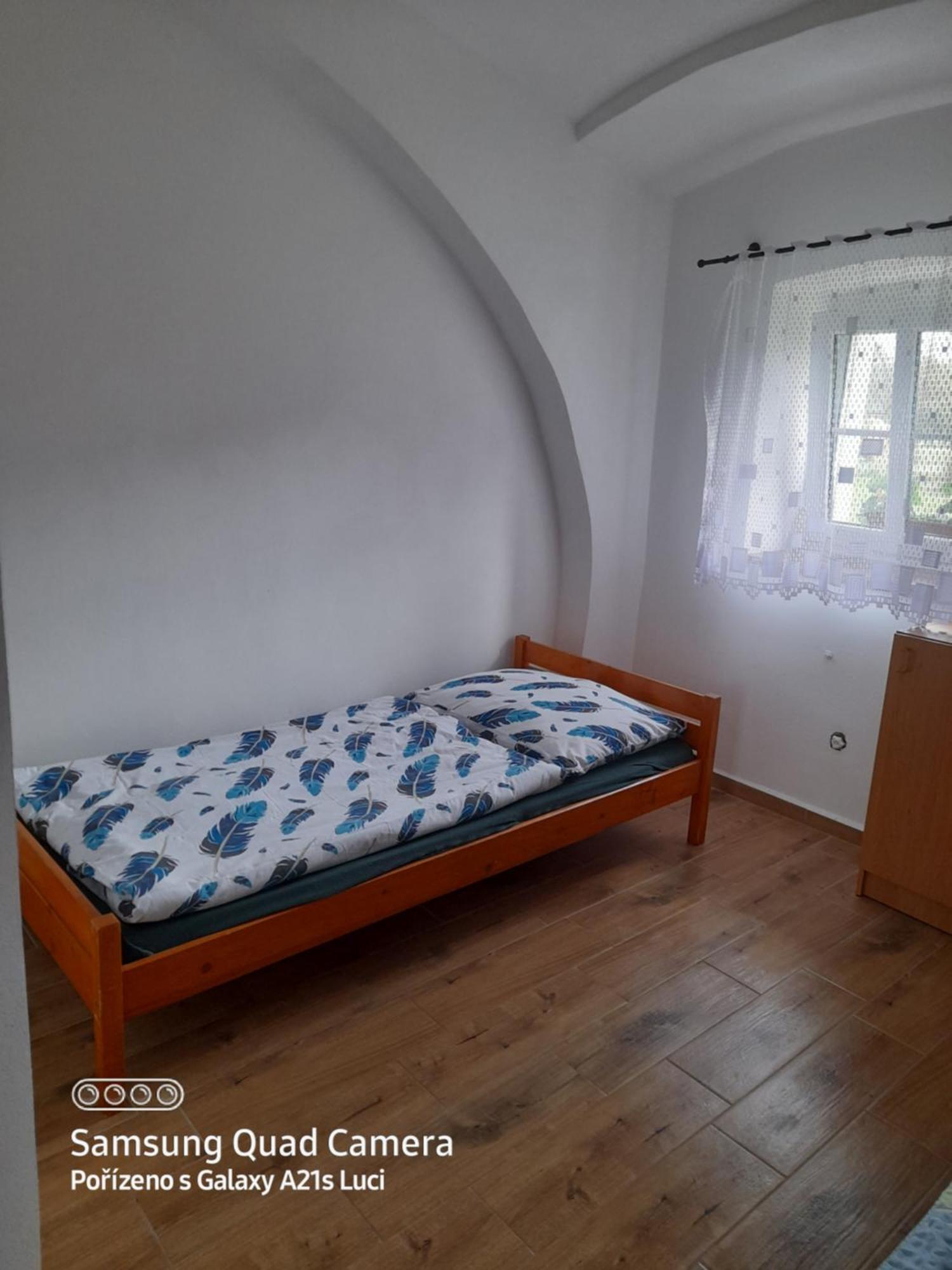 Kojan Apartment Jilovice Ruang foto